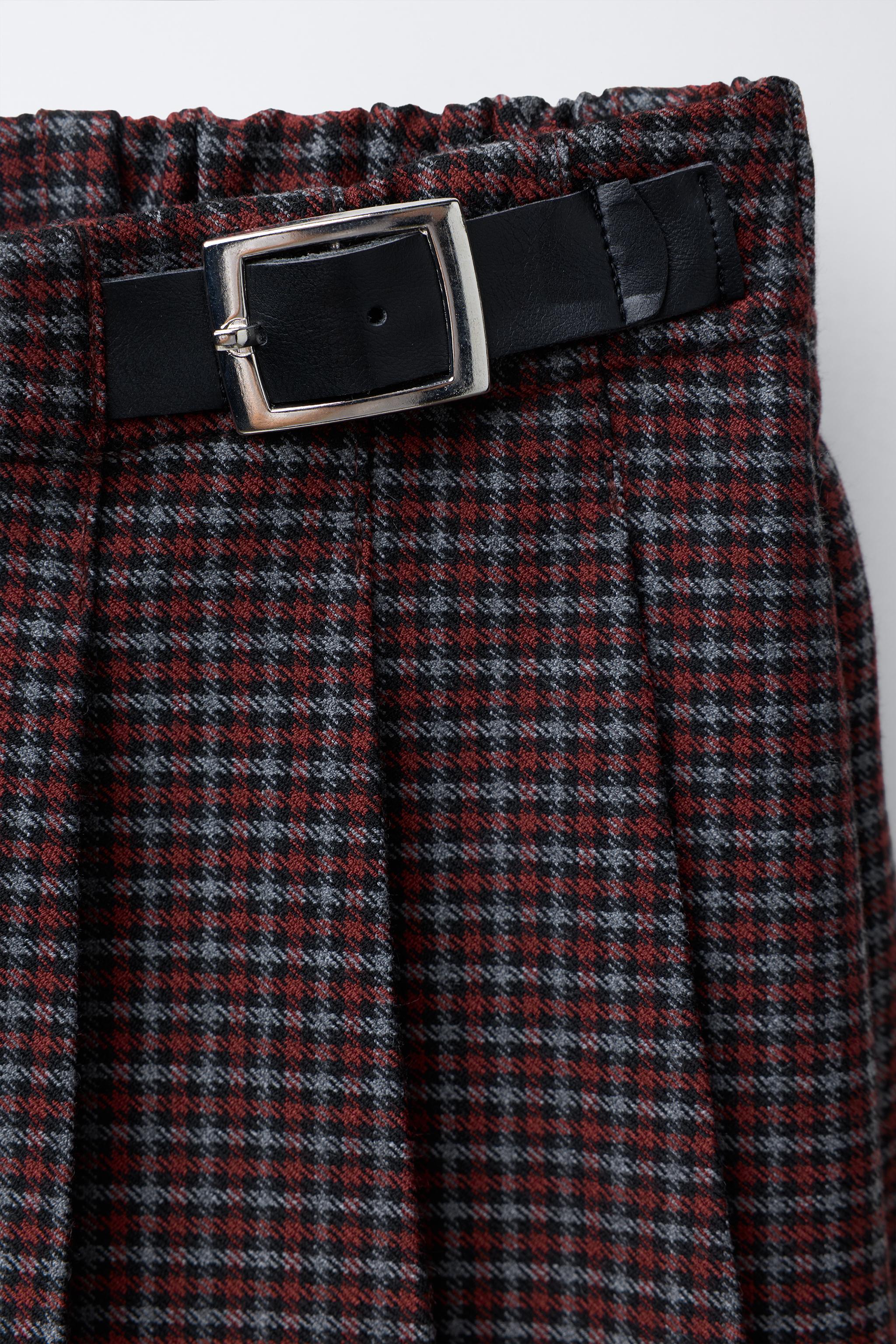 PLAID BUCKLE SKORT